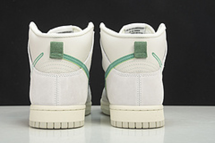 Nike Dunk High SE First Use Sail (GS) - DD0733-001