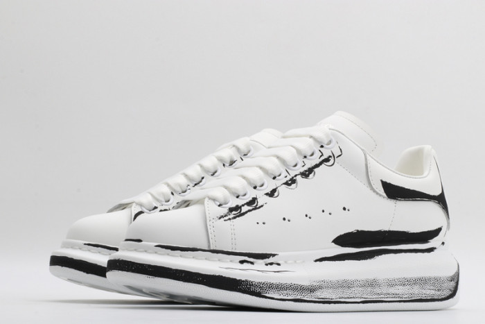 Alexander McQueen sneaker