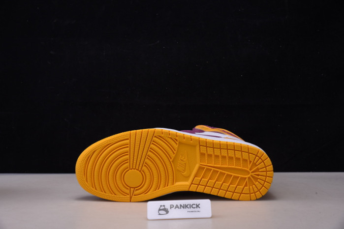 AIR JORDAN 1 HIGH OG “BROTHERHOOD” 555088-706