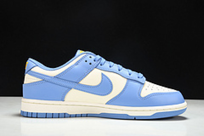 Dunk Low “Coast”DD1503-100