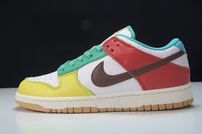 NIKE DUNK LOW FREE.99 DH0952-100