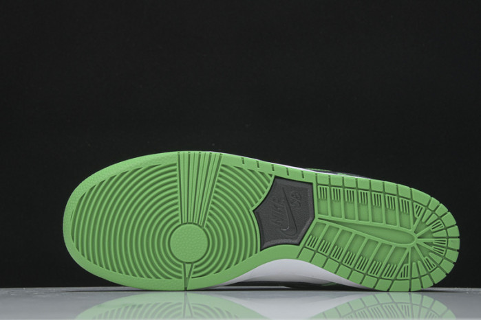 Nike SB Dunk Low Classic Green - BQ6817-302