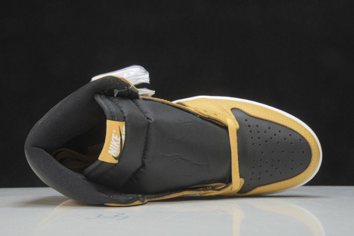 Air Jordan 1 Retro High OG Pollen Black 555088-701