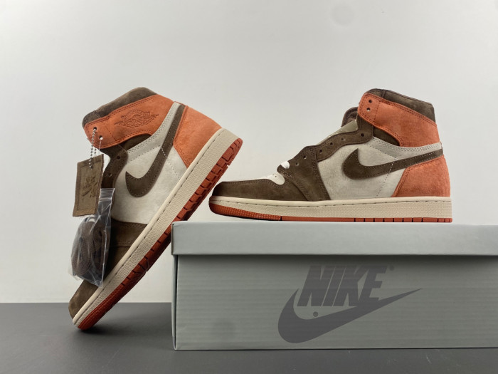 Air Jordan 1 High OG WMNS “Dusted Clay” FQ2941-200