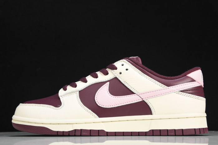 Nike Dunk Low Valentine''s Day DR9705-100