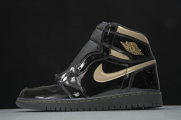 Jordan 1 Retro High Black Metallic Gold (2020) 555088-032