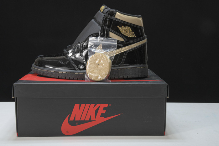 Jordan 1 Retro High Black Metallic Gold (2020) 555088-032