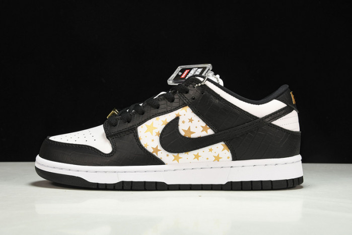 S*p*e x nike sb dunk low dh3228-102