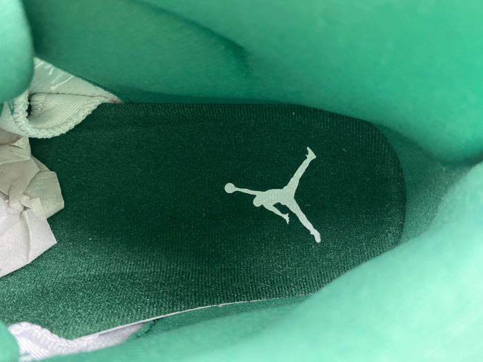 Air Jordan 11 CT8012-113