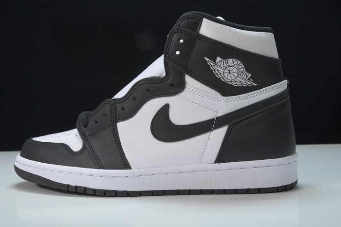 Jordan 1 Retro Black White (2014) 555088-010