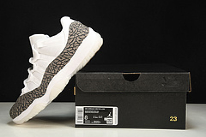 Air Jordan 11 Low AJ11 WMNS “Yellow Snakeskin” AV2187-140