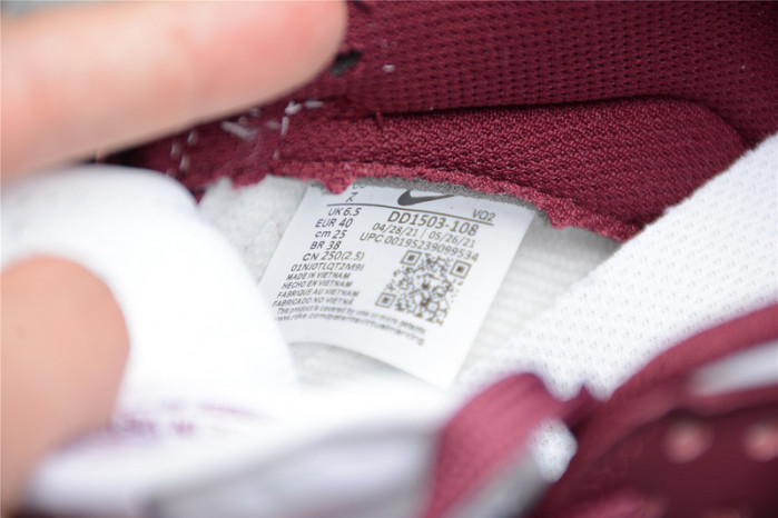 Nike Dunk Low Bordeaux - DD1503-108