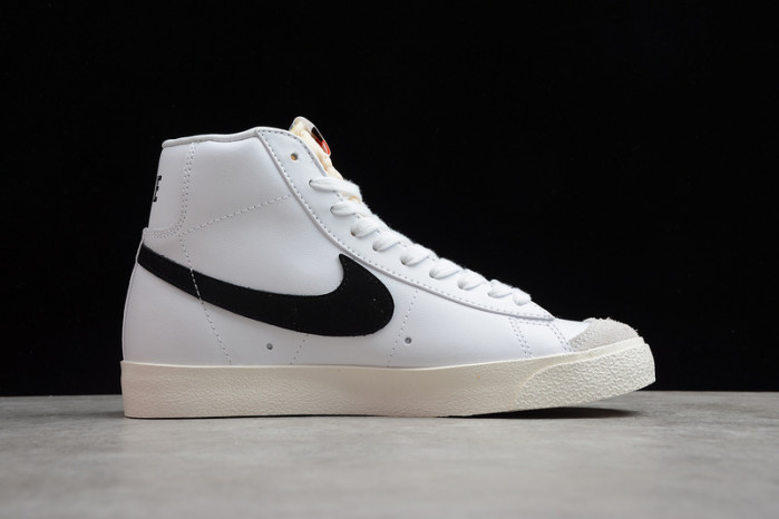 Nike Blazer Mid 77 Vintage White Black - BQ6806-100