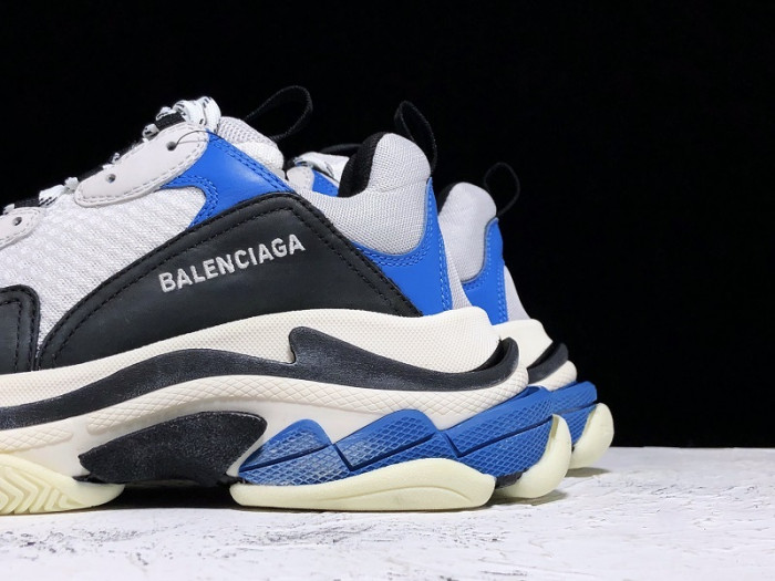 BLEN Triple S Black Blue 536737W09OH1007