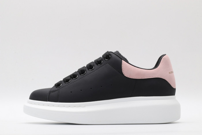 Alexander McQueen sneaker