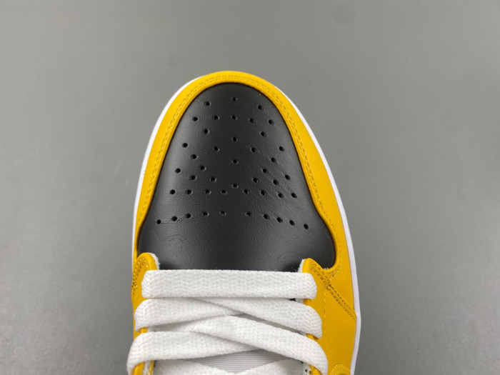 Air Jordan 1 Mid DQ8426-701