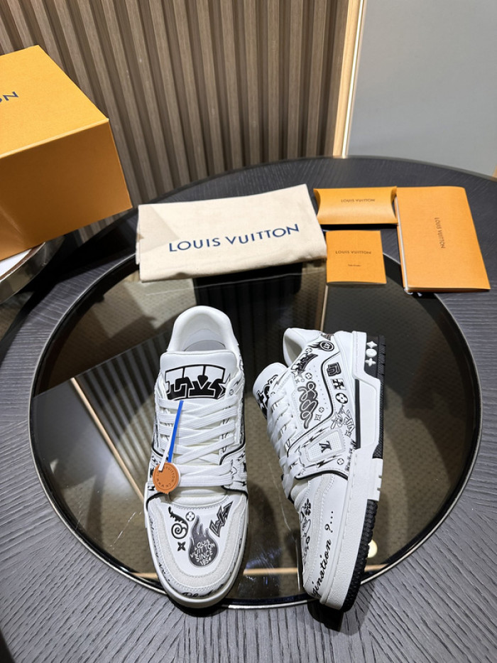 L&V SNEAKERS