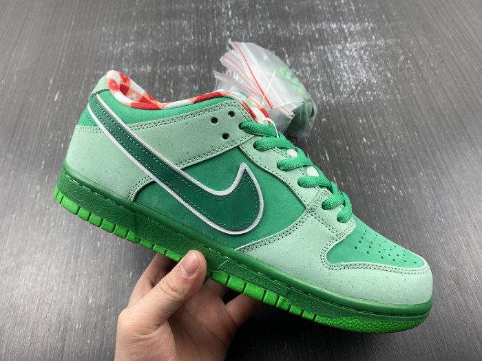 Concepts x Nike SB Dunk Low BV1310-303