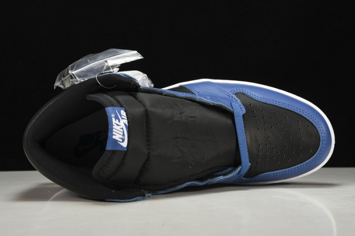 Air Jordan 1 Dark Marina Blue 555088-404