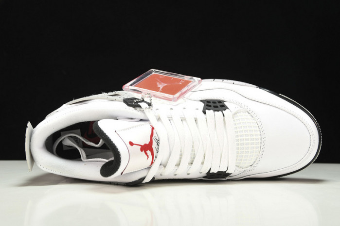 AIR JORDAN 4 RETRO OG "WHITE CEMENT" 840606-192