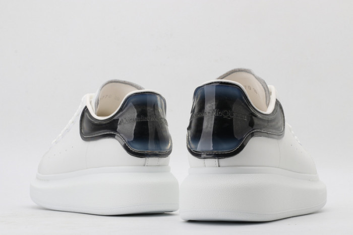 Alexander McQueen sneaker