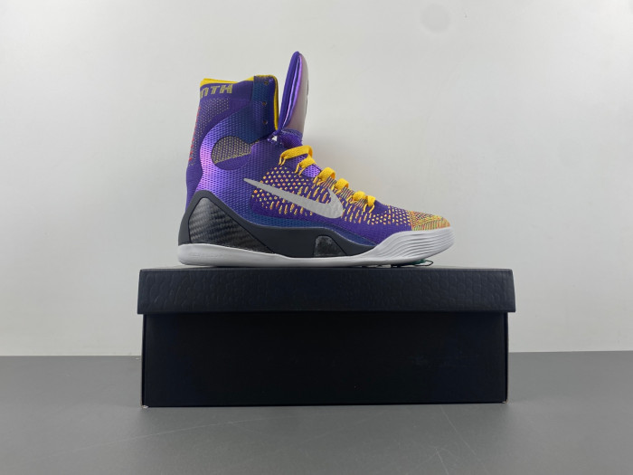Kobe 9 Elite “Team” 630847-500
