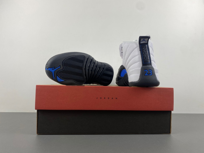 Air Jordan 12 CT8013-140