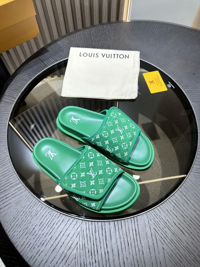 L&V SLIPPERS