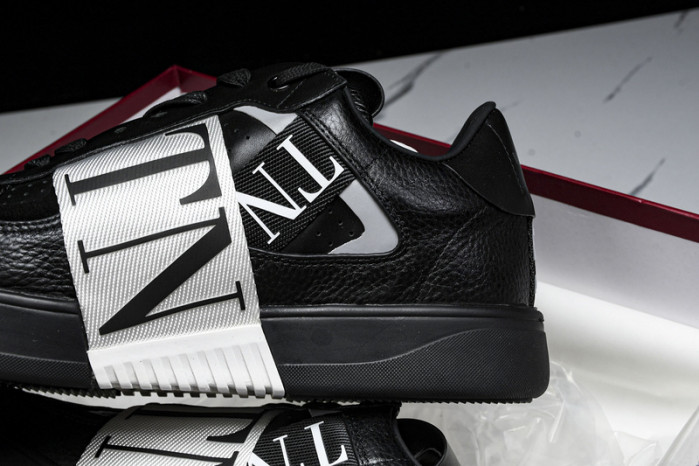 VALEN DESIGNER SNEAKERS