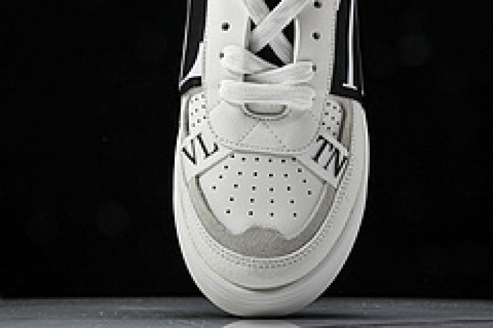 VALEN DESIGNER SNEAKERS