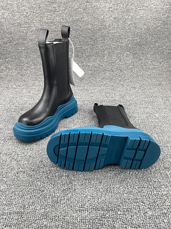 BOTTEGA VENETA SNEAKER