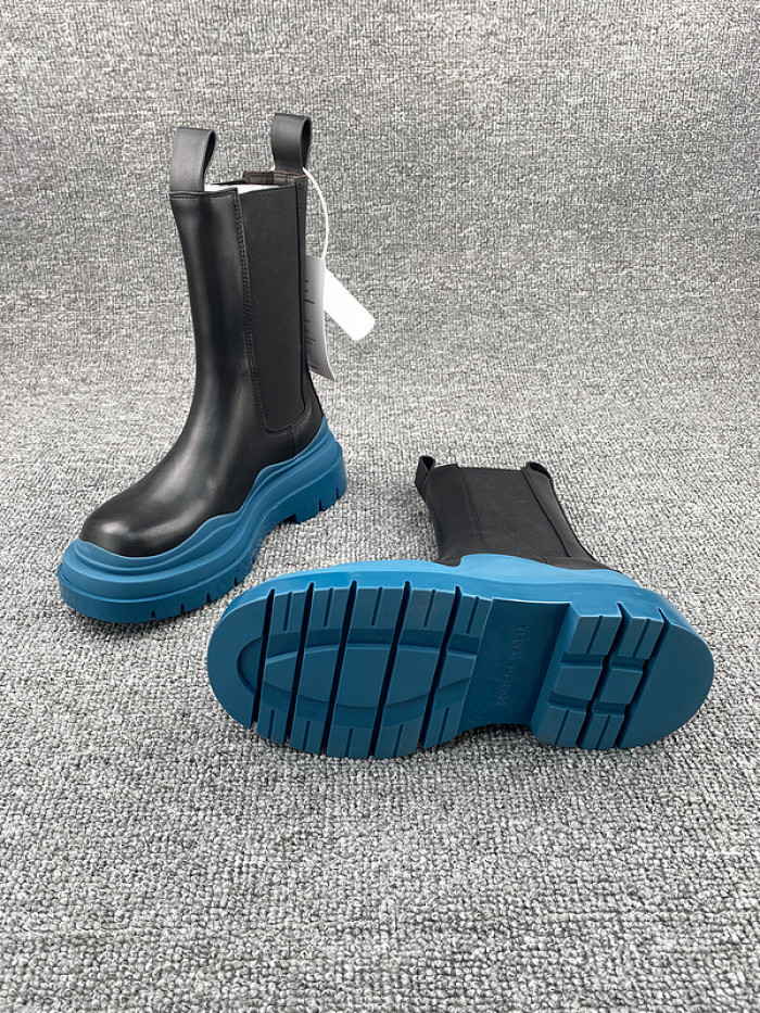 BOTTEGA VENETA SNEAKER