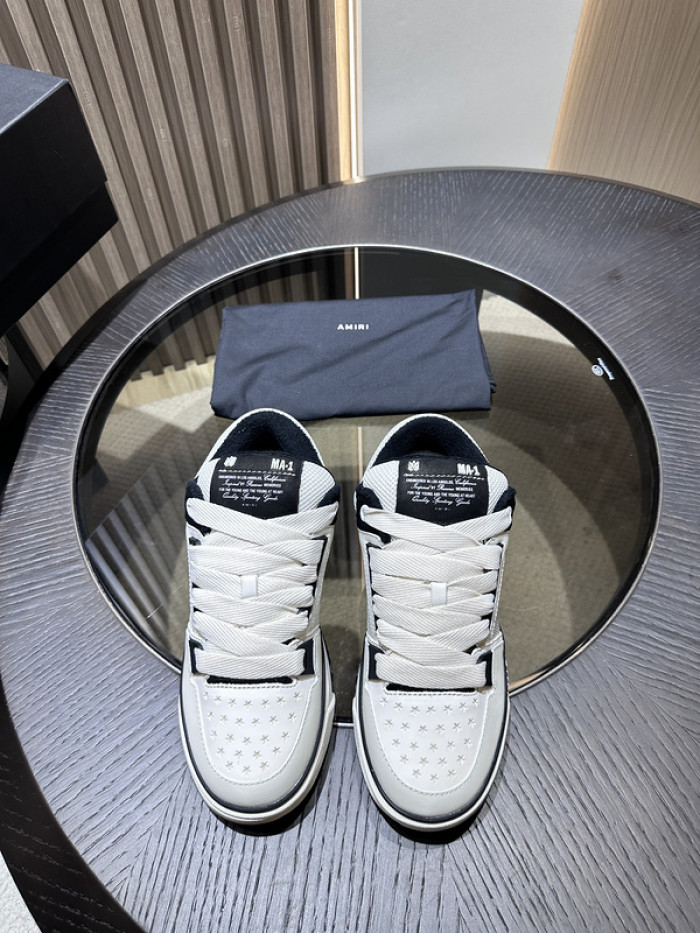 AM1R1 SNEAKERS