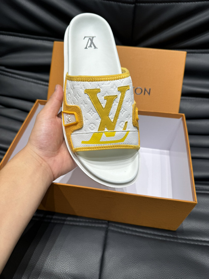 L&V SLIPPERS