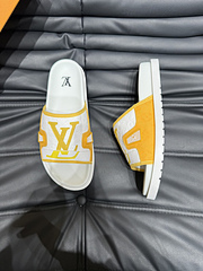 L&V SLIPPERS