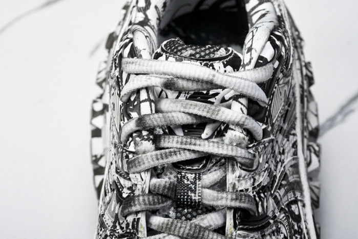 BL DEFENDER 685613-W2RG19010