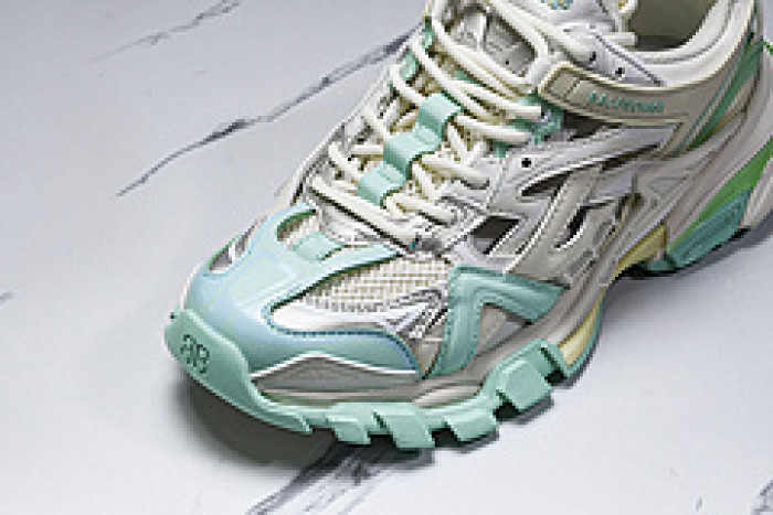 BLEN Track W3AE2 3911