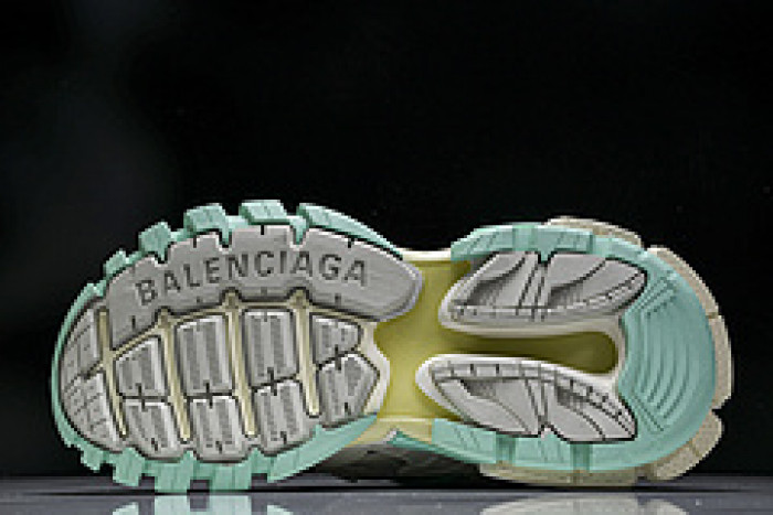 BLEN Track W3AE2 3911