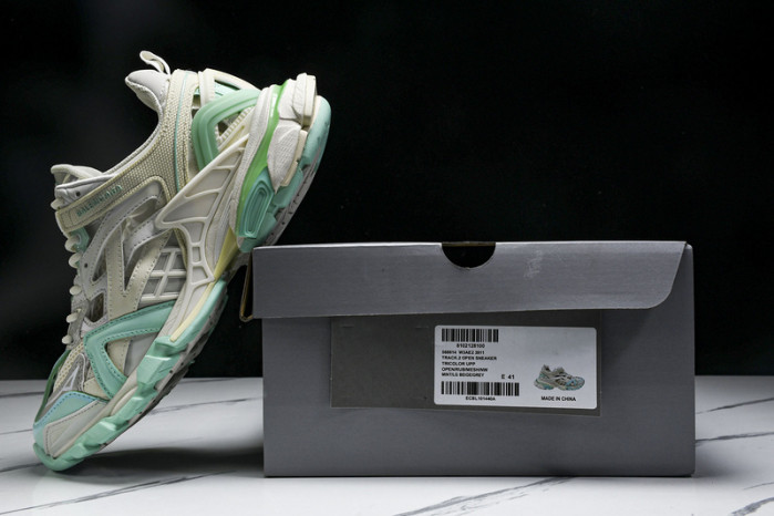 BLEN Track W3AE2 3911