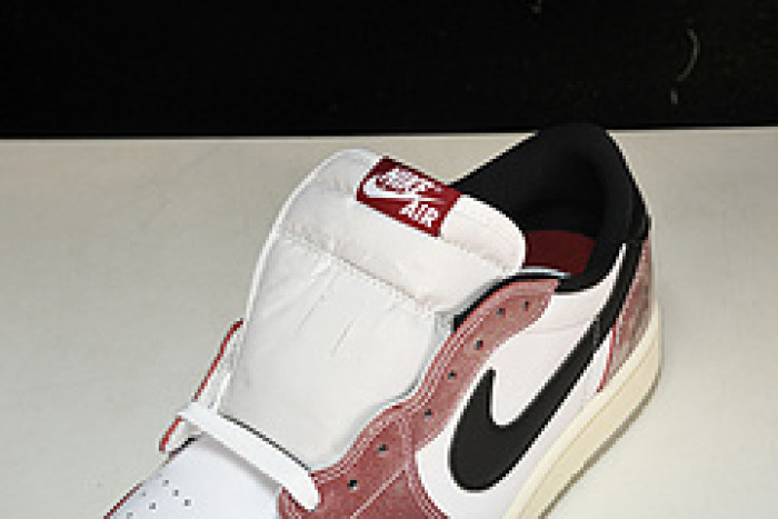 Trophy Room x Air Jordan 1 Low OG FN0432-017