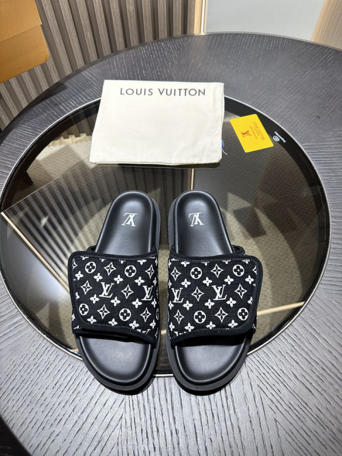 L&V SLIPPERS
