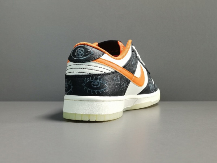 Nike Dunk Low Halloween 2021 DD3357-100