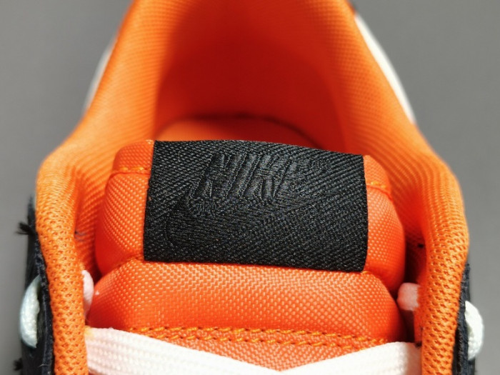 Nike Dunk Low Halloween 2021 DD3357-100