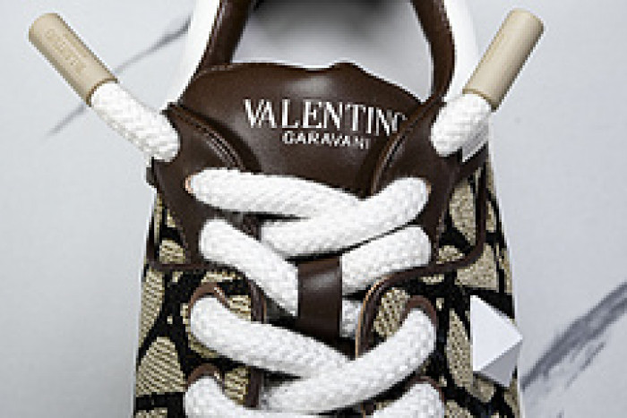 VALEN DESIGNER SNEAKERS