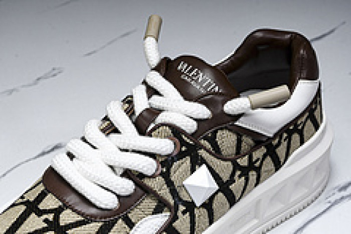 VALEN DESIGNER SNEAKERS