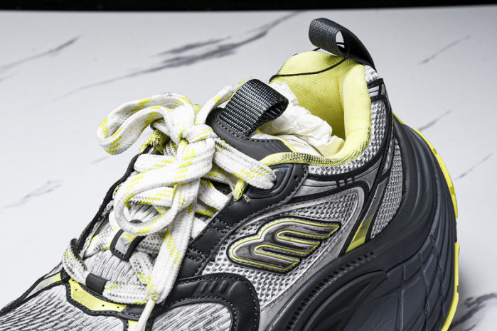 BLEN 10XL W2MV2 1097