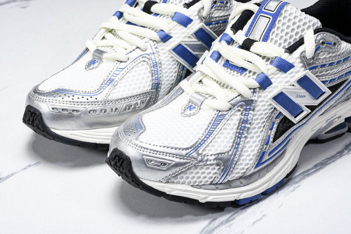 New Balance M1906REB