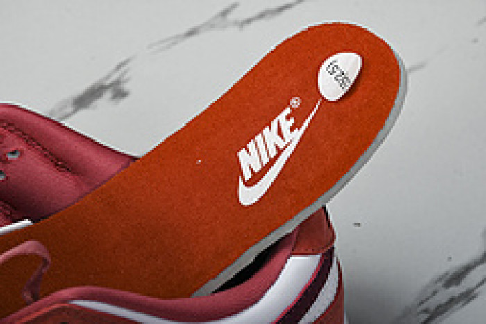 NIKE DUNK LOW VDAY FQ7056 100