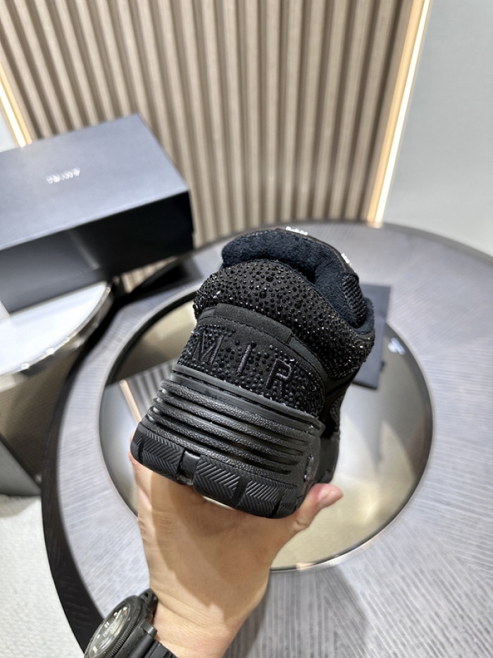 AM1R1 SNEAKERS