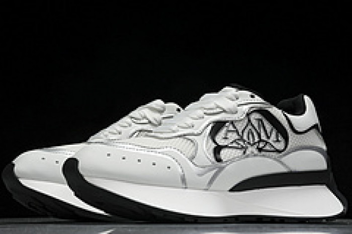 Alexander McQueen sneaker